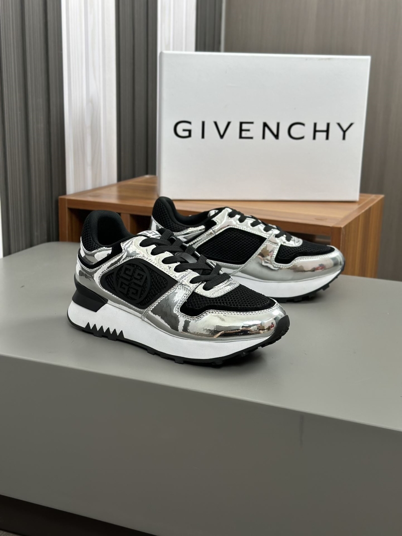 Givenchy Sneakers